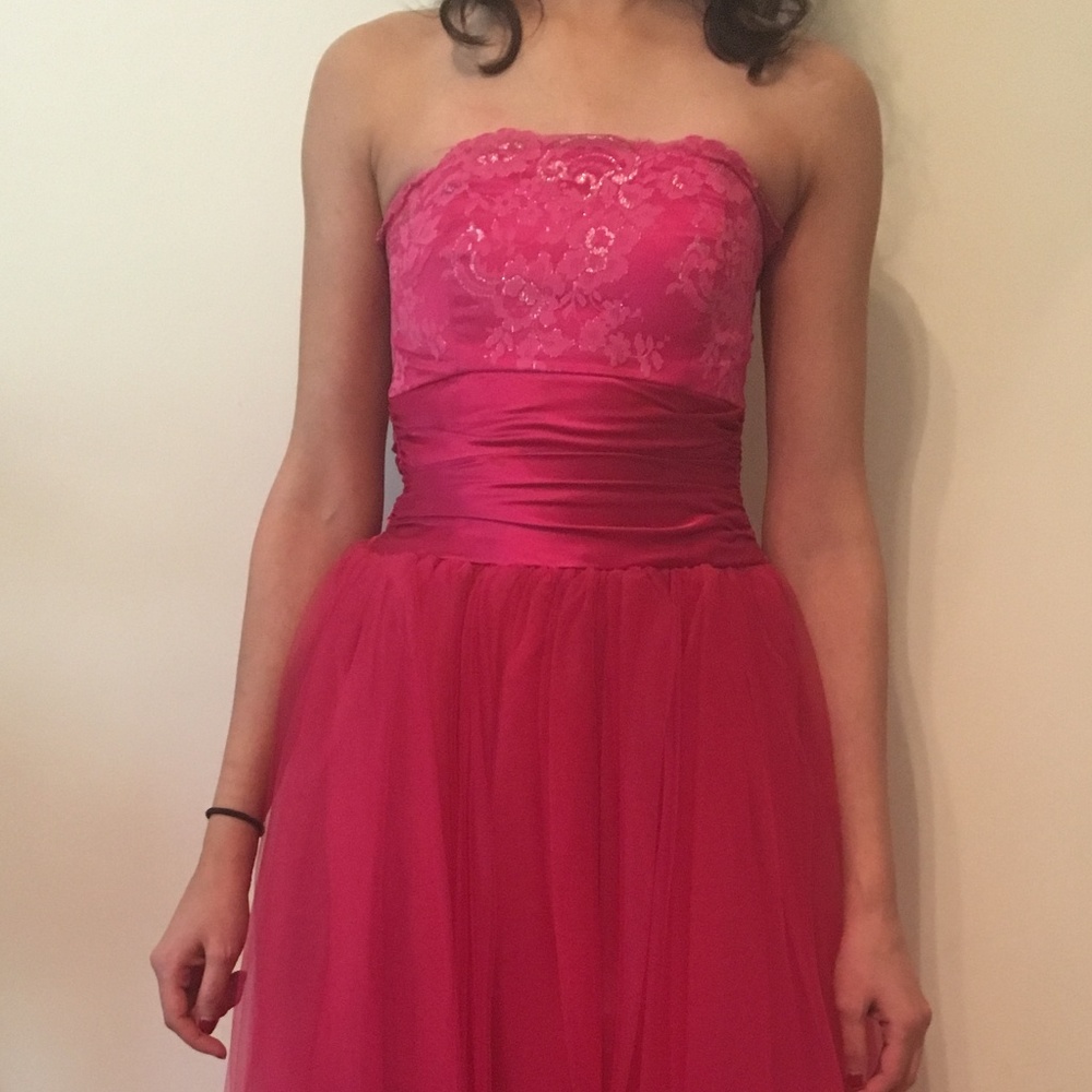 Jessica McClintock, Tulle Cinderella style dress